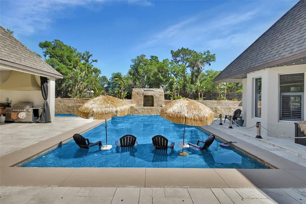 Exterior, Fireplace, Pool