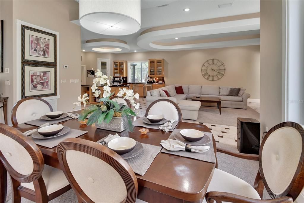 Dining room, Interior, Living room, Recessed Lighting