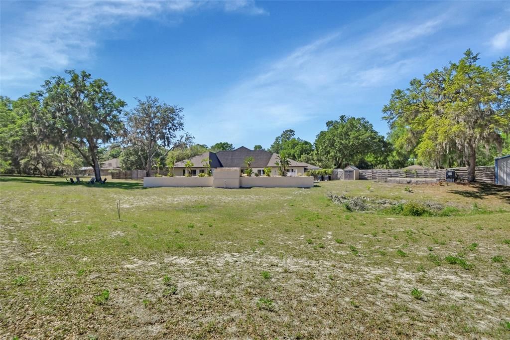 Backyard, Exterior