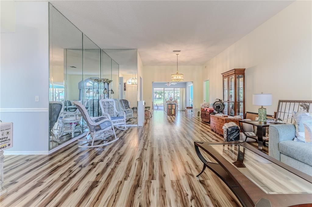 Interior, Pendant Lights, Wood Texture Flooring