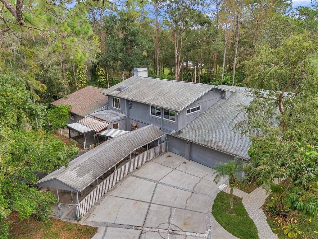 Exterior, Drone