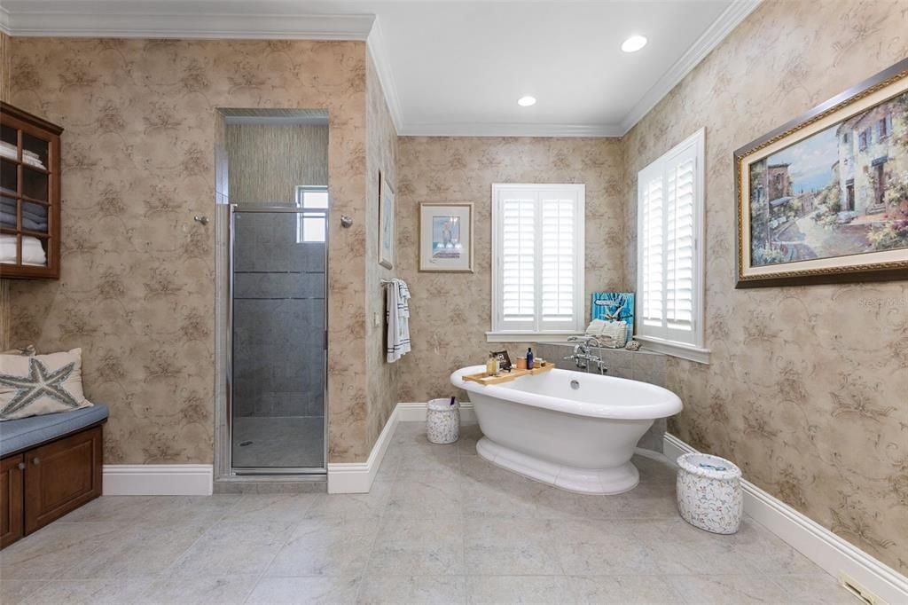 Bathroom, Free Standing Baths, Glass Shower, Interior, Recessed Lighting