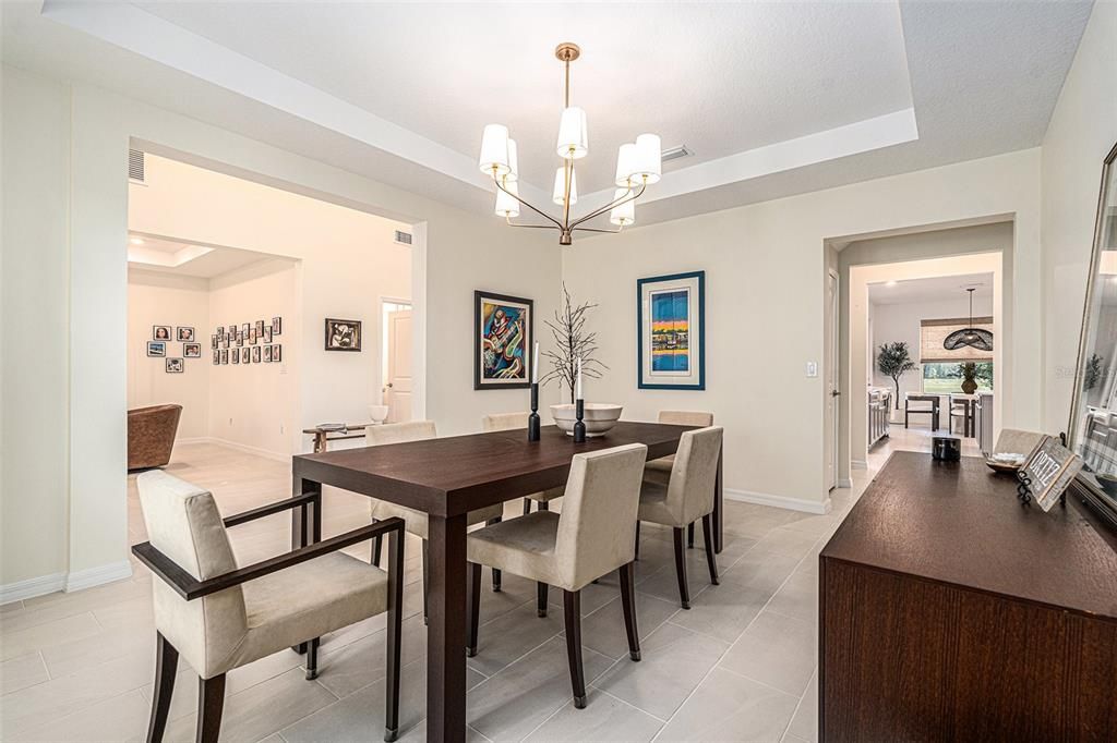 Chandelier, Dining room, Interior, Pendant Lights