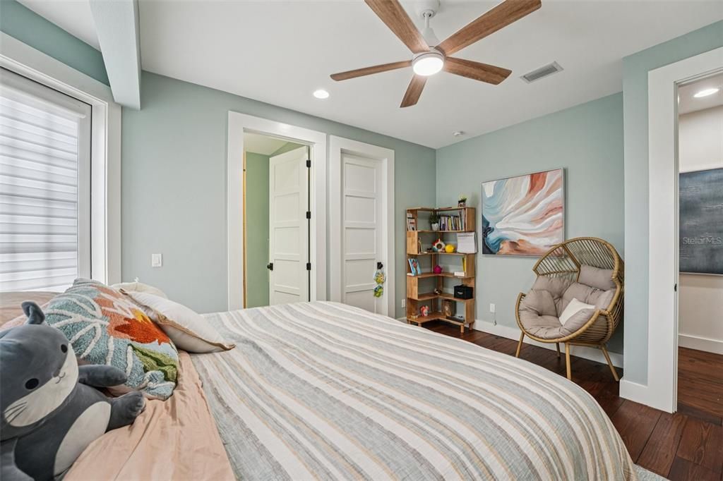 Bedroom, Interior, Recessed Lighting, Wood Texture Flooring