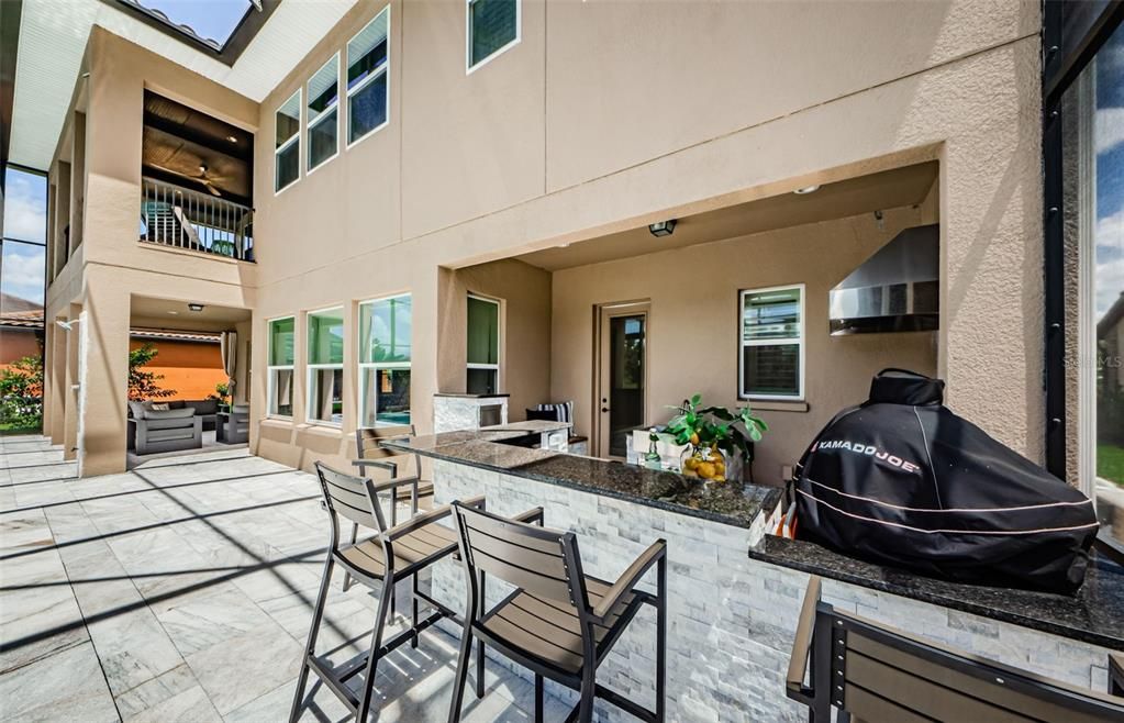 Exterior, Outdoor Kitchen