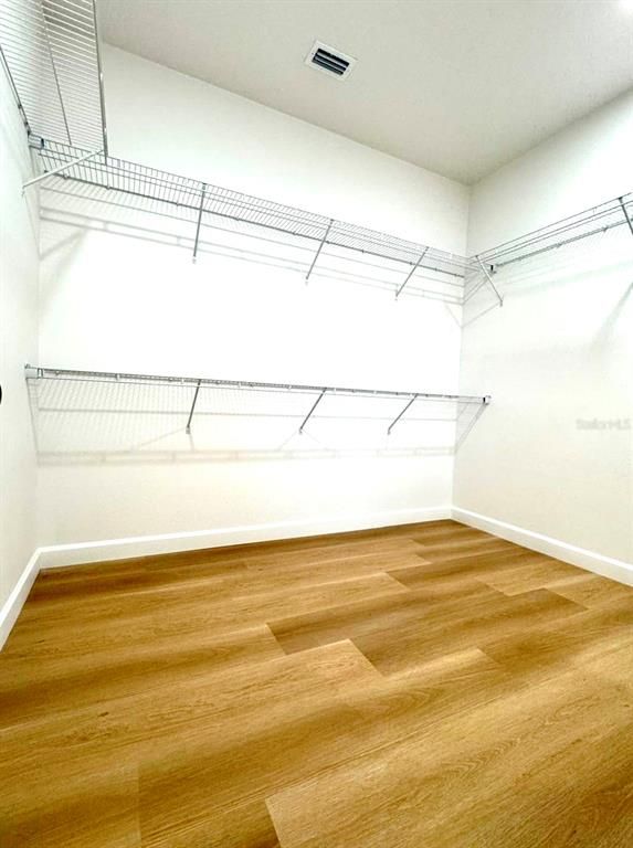 Interior, Walk-in Closets, Wood Texture Flooring
