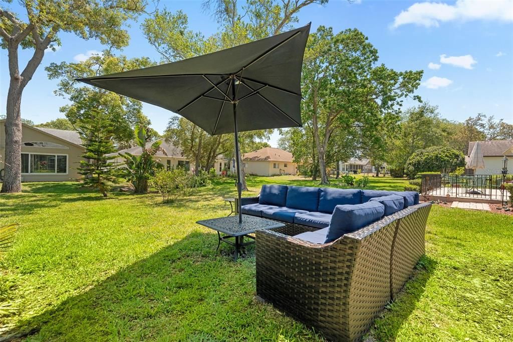 Backyard, Exterior