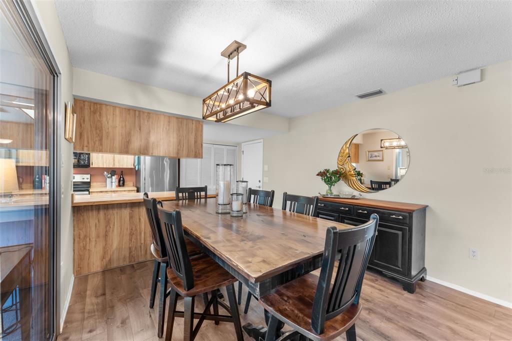 Dining room, Interior, Kitchen, Pendant Lights, Wood Texture Flooring