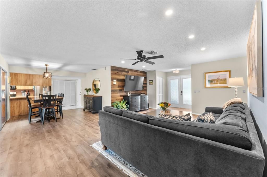 Dining room, Interior, Kitchen, Living room, Pendant Lights, Recessed Lighting, Wood Texture Flooring, Wooden Walls