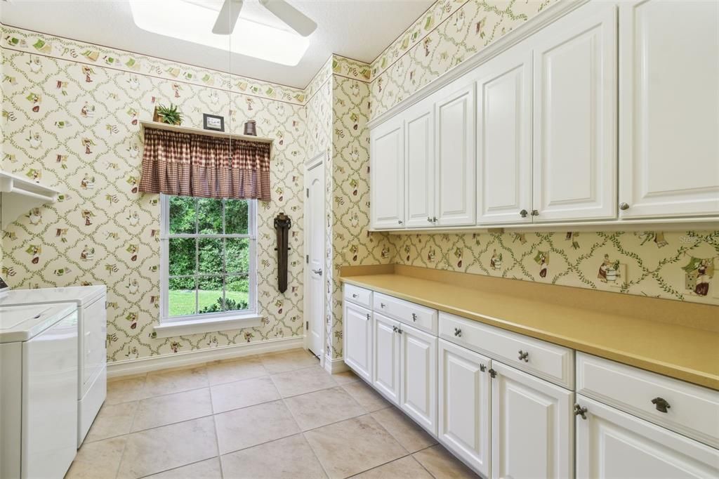 Interior, Washer