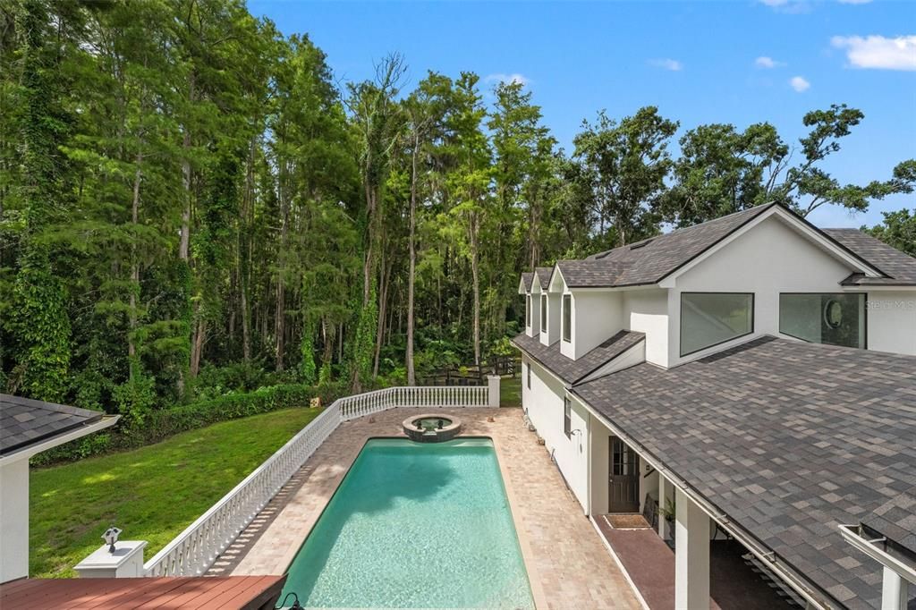 Exterior, Pool