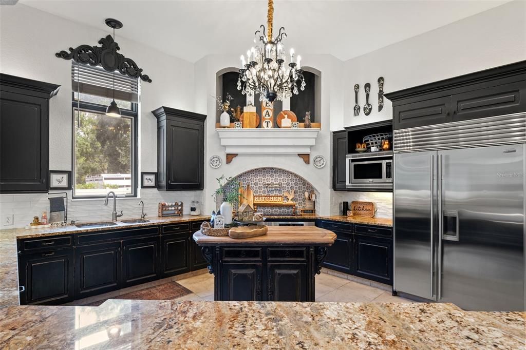 Chandelier, Fireplace, Interior, Kitchen, Pendant Lights, Stainless Steel Appliances