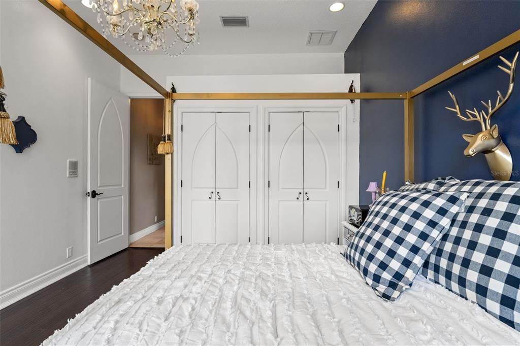 Bedroom, Chandelier, Interior, Recessed Lighting, Wood Texture Flooring