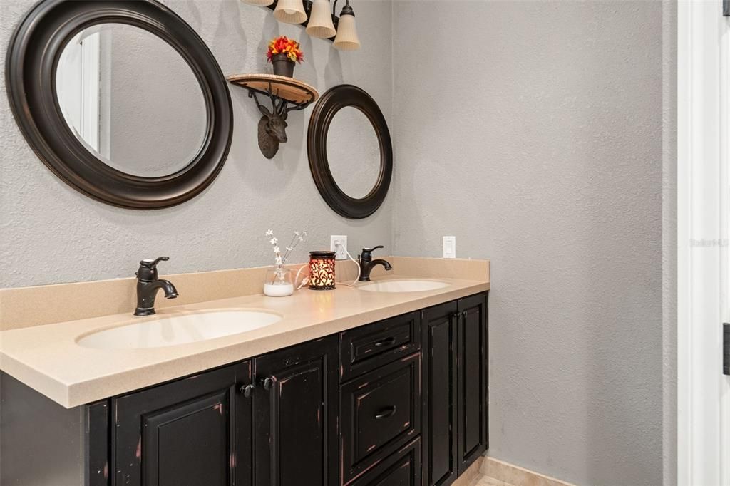 Bathroom, Dual Sink Vanities, Interior