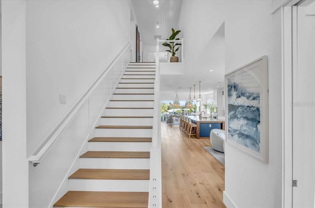 Interior, Pendant Lights, Recessed Lighting, Wood Texture Flooring
