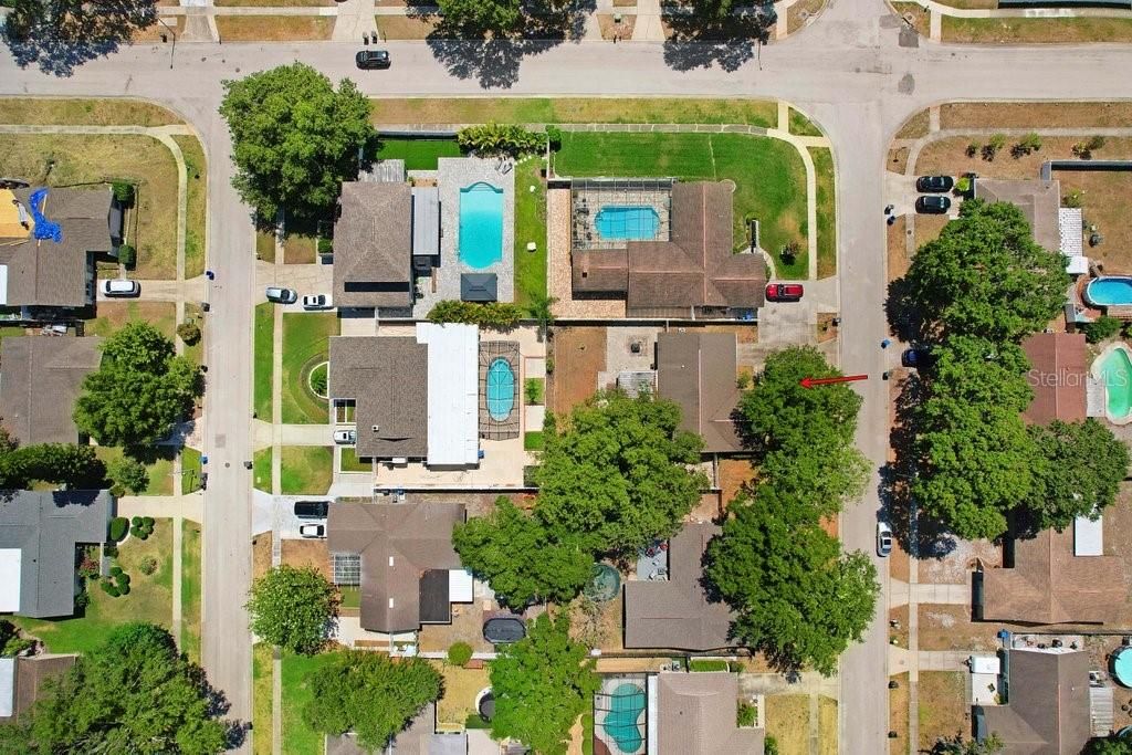 Exterior, Drone