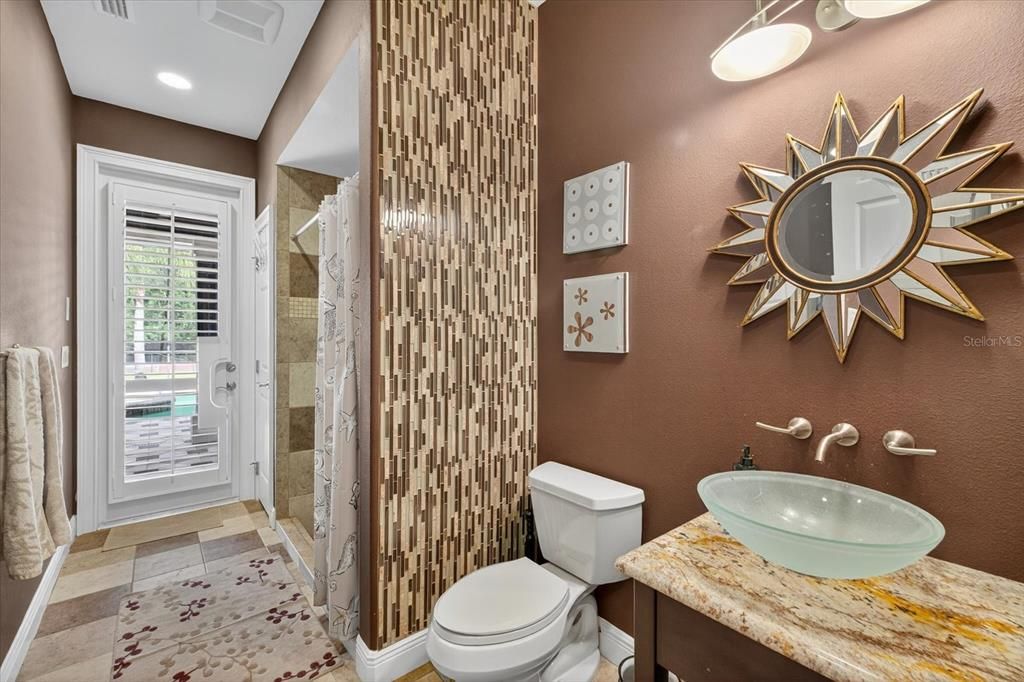Bathroom, Interior, Recessed Lighting