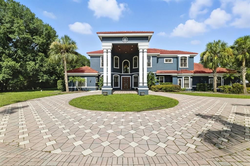 Backyard, Exterior, Facade, Mediterranean