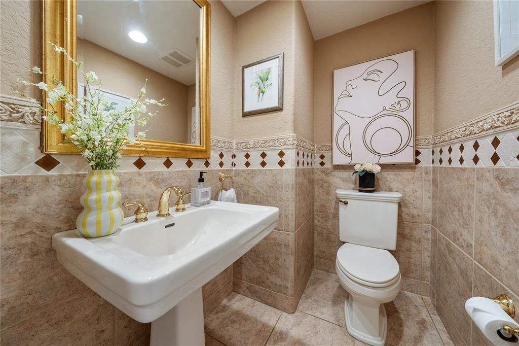 Bathroom, Interior, Recessed Lighting