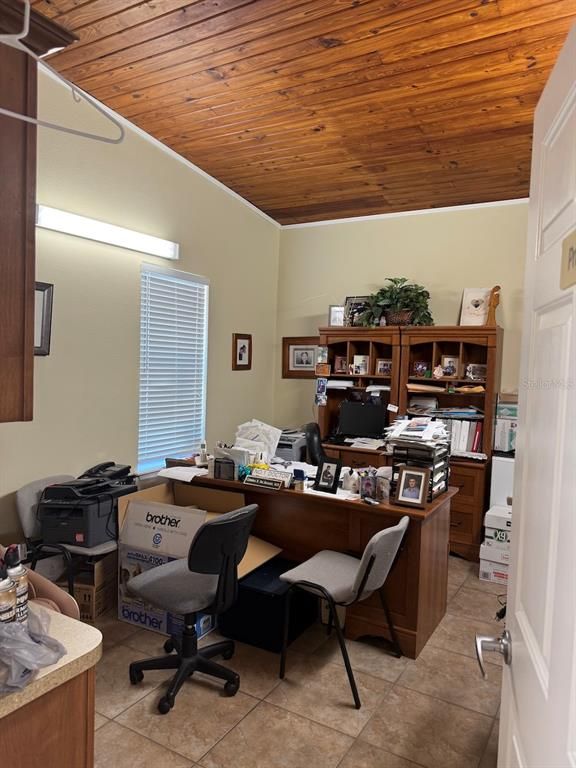 Home Office, Interior, Wooden Ceilings