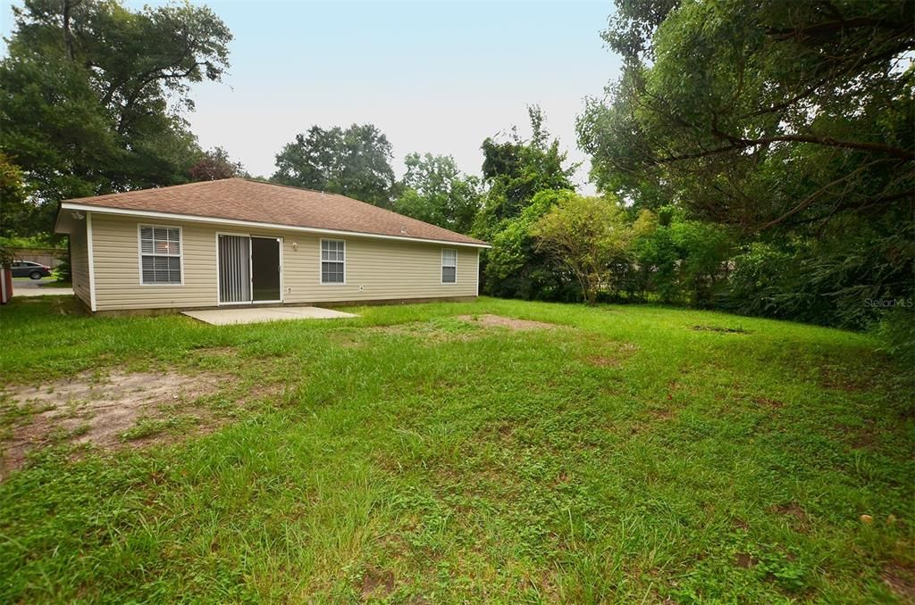 Backyard, Exterior