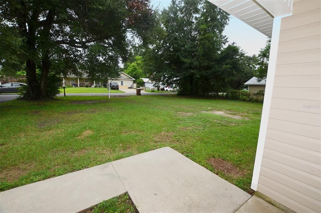 Backyard, Exterior