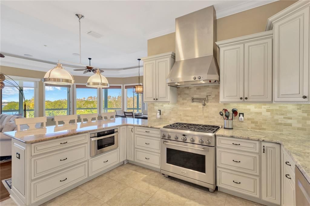 Dining room, Interior, Kitchen, Pendant Lights, Recessed Lighting, Stainless Steel Appliances, Water