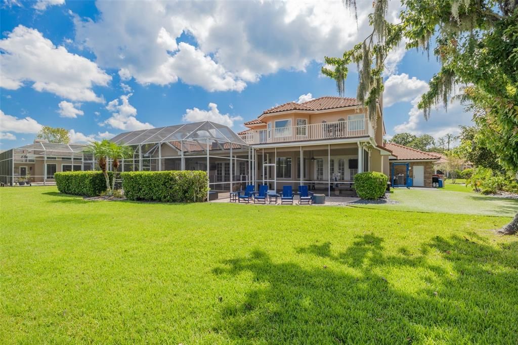 Backyard, Exterior