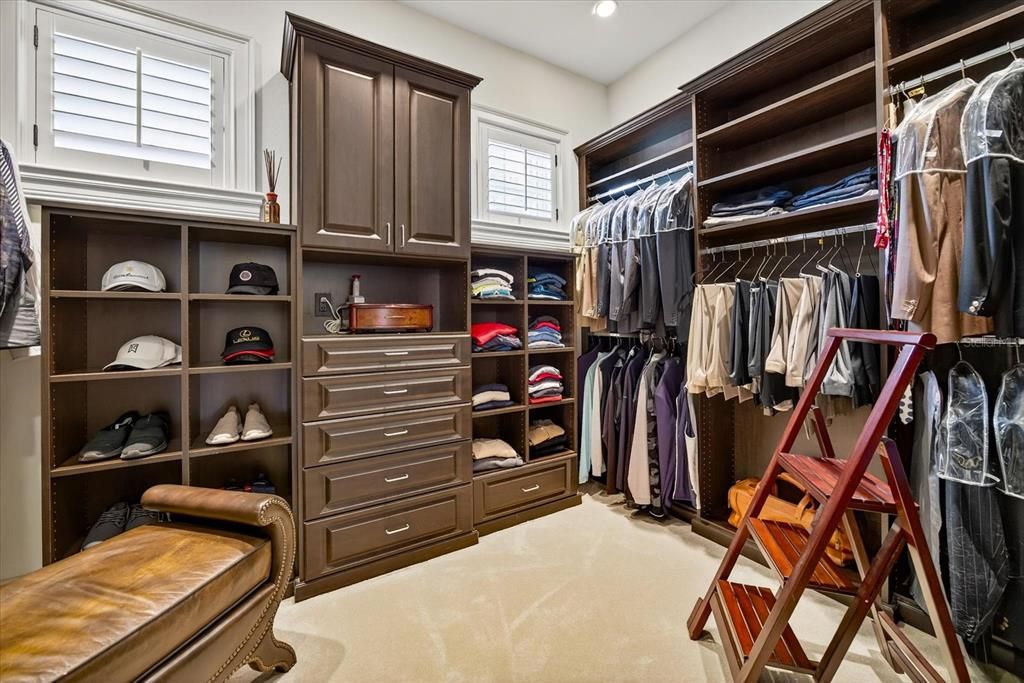 Interior, Recessed Lighting, Walk-in Closets