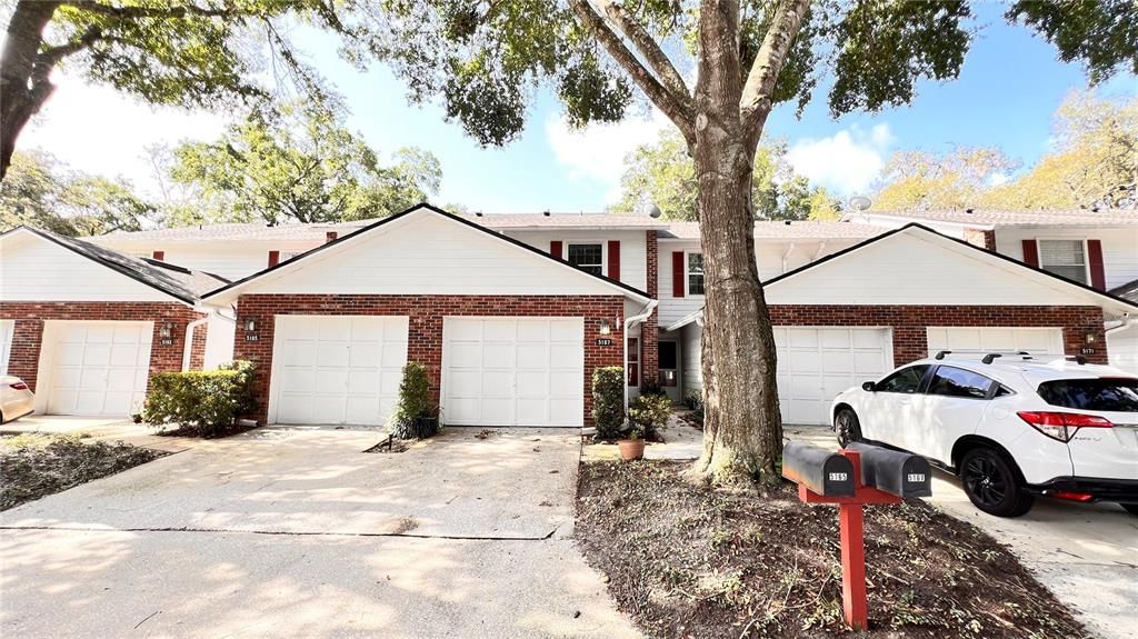 Attached, Exterior, Facade, Brick Facade, Ranch