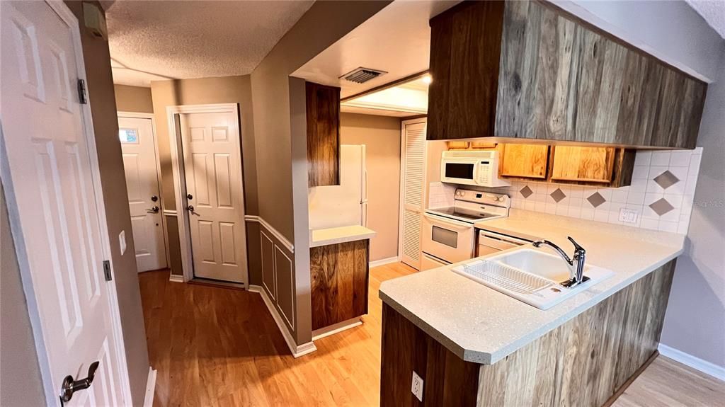Interior, Kitchen, Stainless Steel Appliances, Wood Texture Flooring