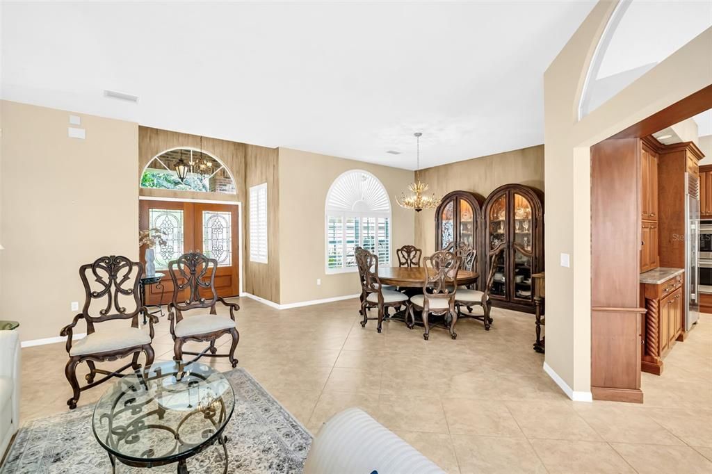 Chandelier, Dining room, Interior