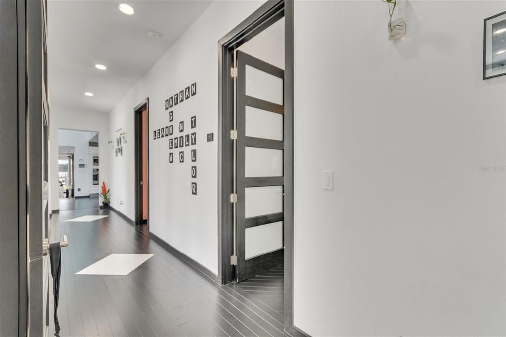 Interior, Recessed Lighting, Wood Texture Flooring