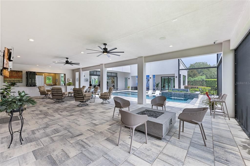 Dining room, Interior, Pool, Recessed Lighting, Sun Room
