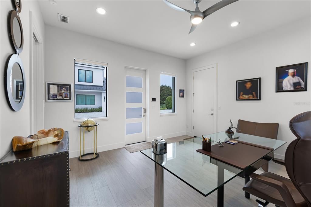 Home Office, Interior, Recessed Lighting, Wood Texture Flooring