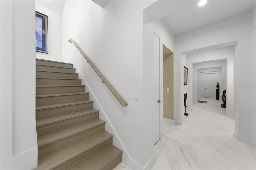 Interior, Marble, Recessed Lighting