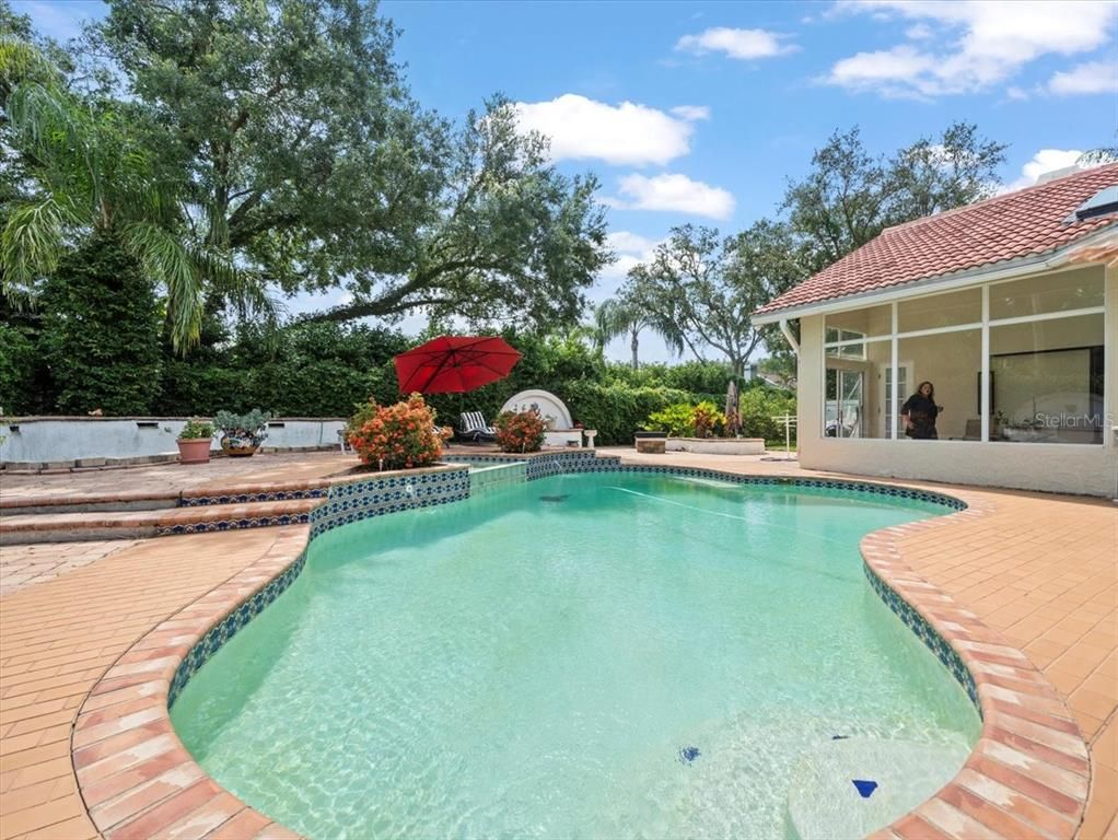 Exterior, Pool
