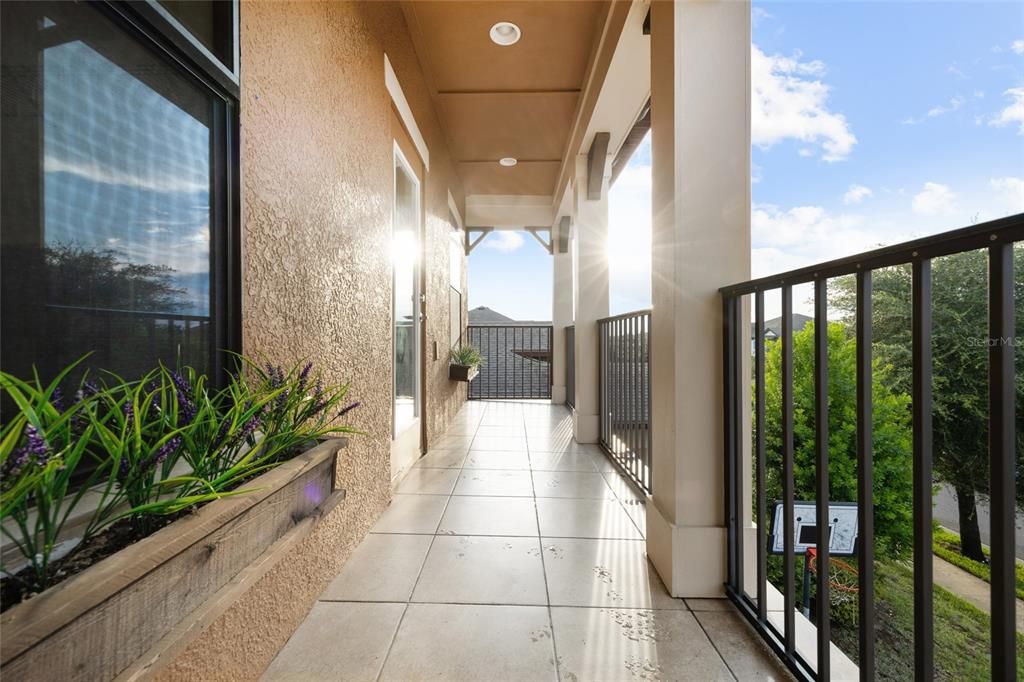 Exterior, Recessed Lighting