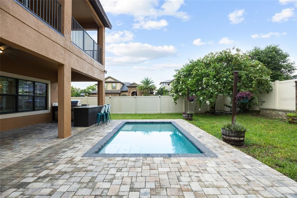 Exterior, Pool