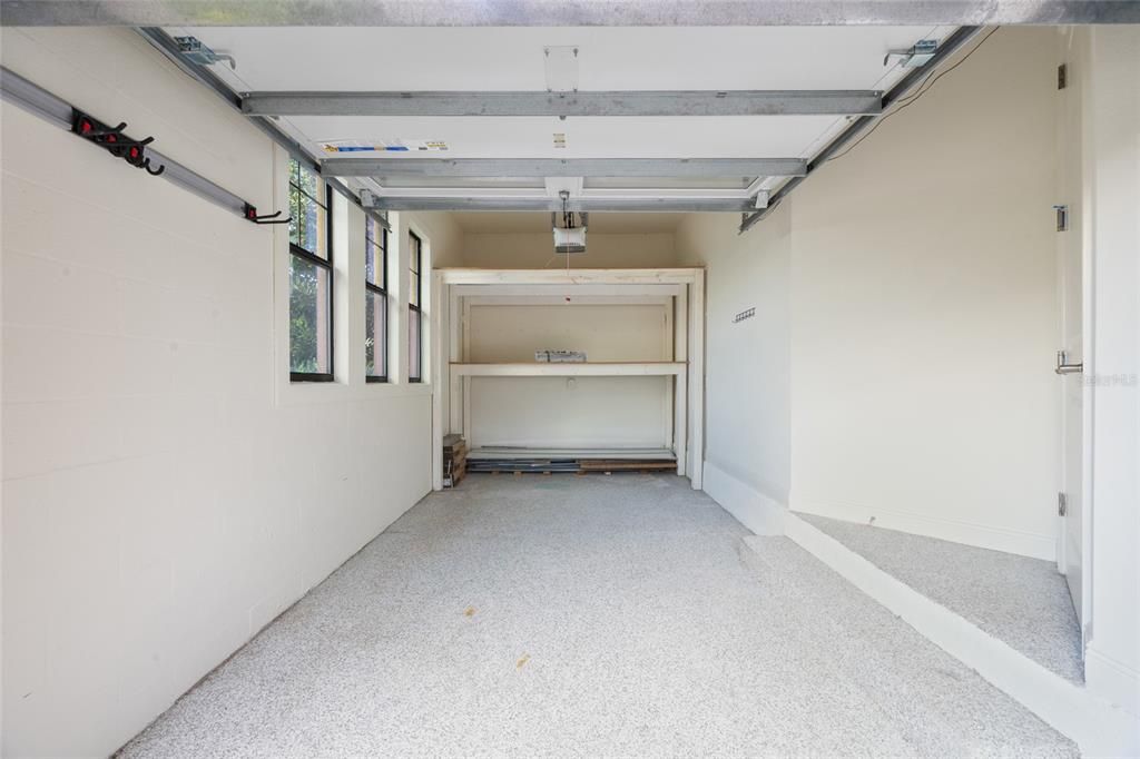 Garage, Interior