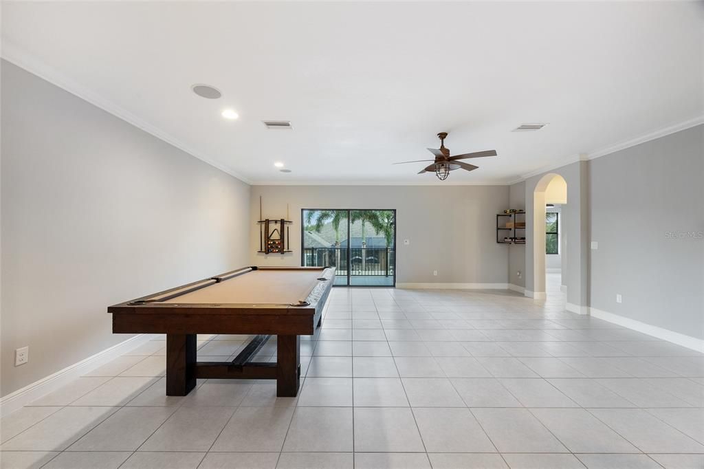 Billiard Table, Game Room, Interior, Recessed Lighting