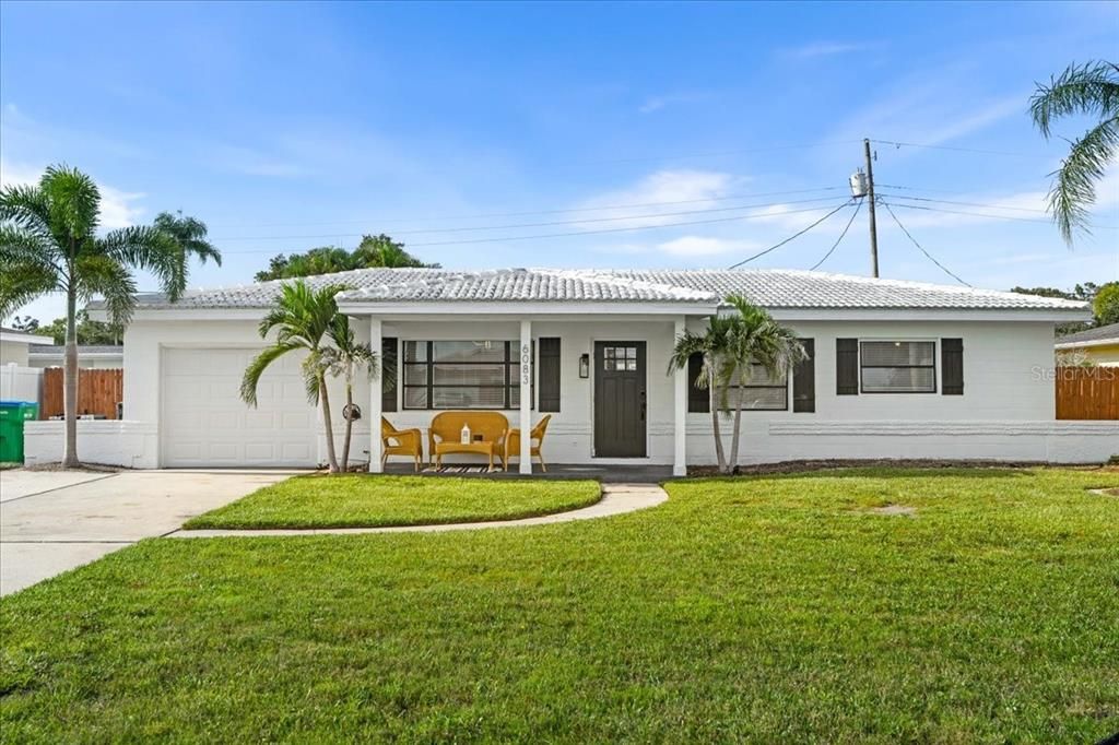 Attached, Backyard, Exterior, Facade, Ranch