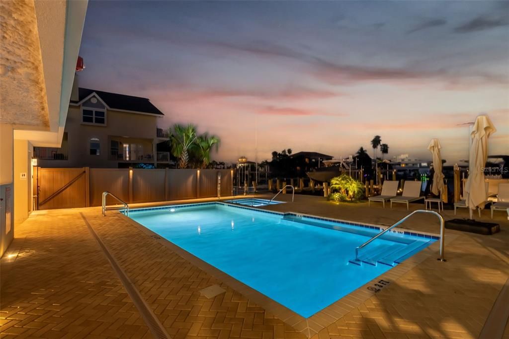 Exterior, Pool