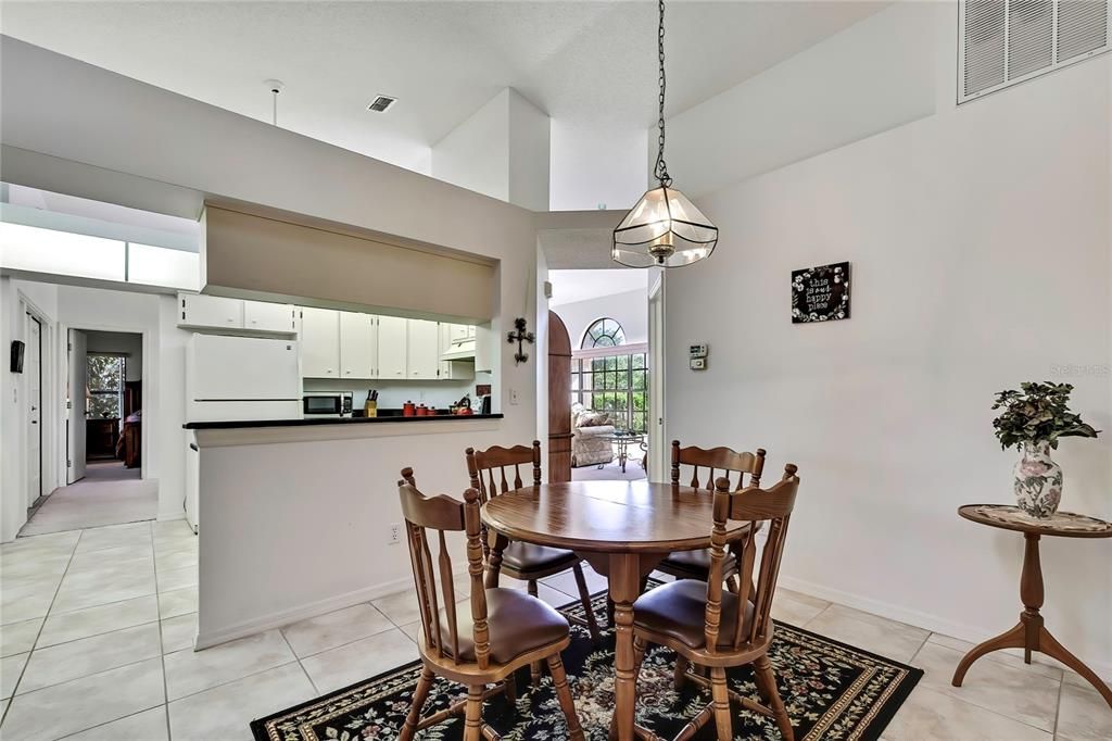 Dining room, Interior, Kitchen, Pendant Lights
