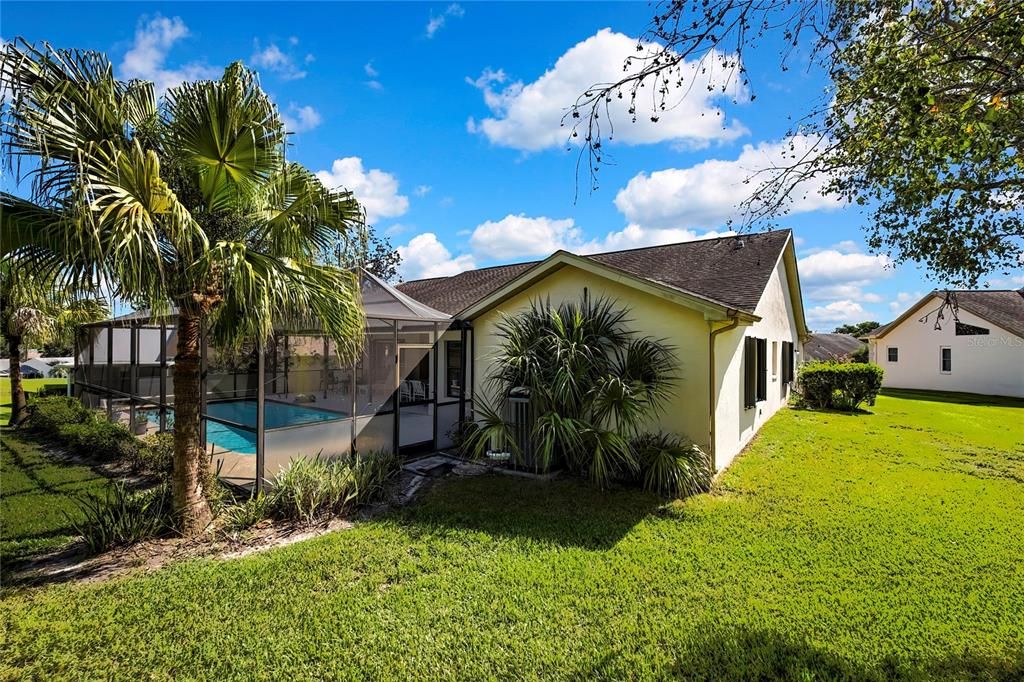 Backyard, Exterior
