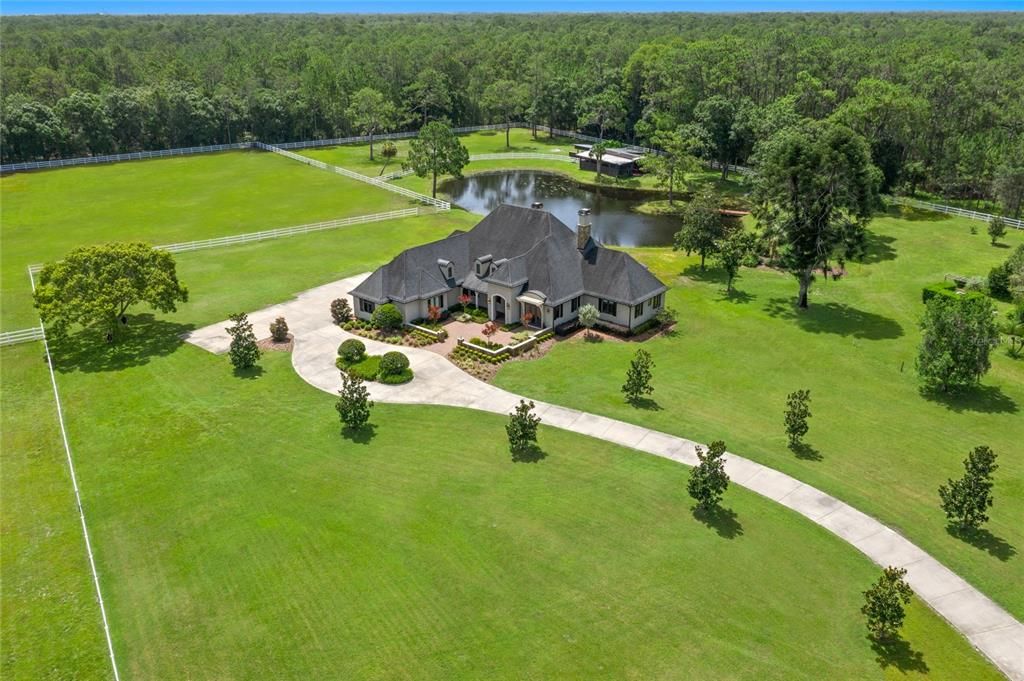 Exterior, Drone