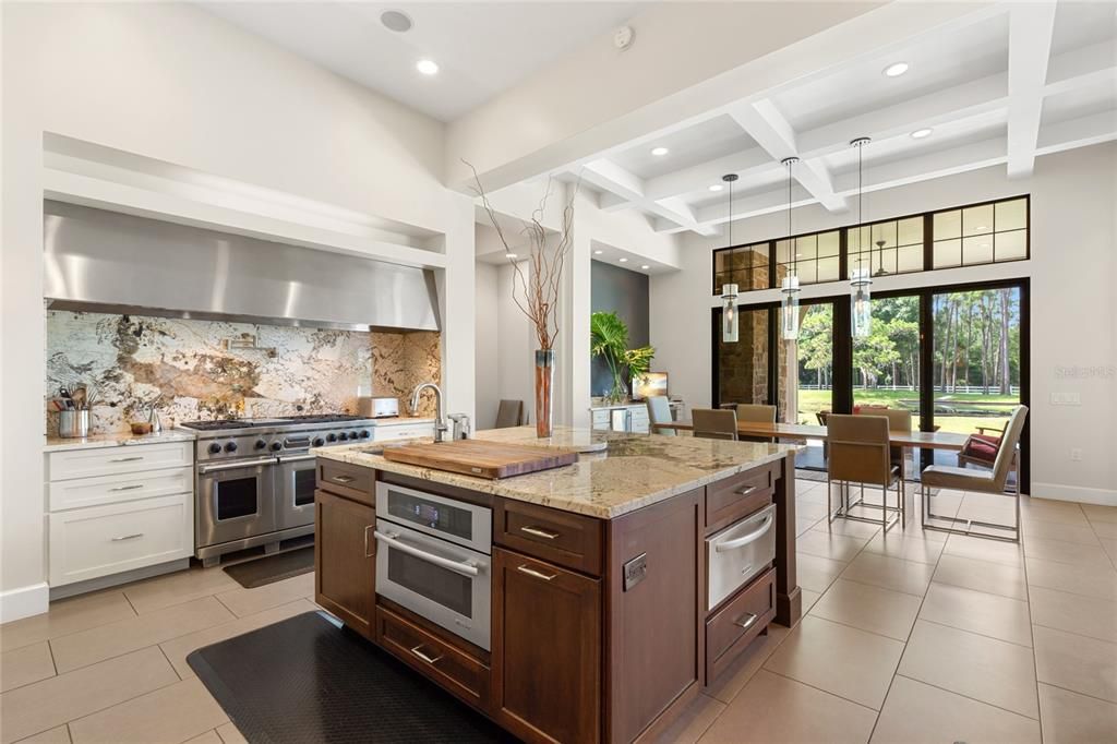 Dining room, Interior, Kitchen, Pendant Lights, Recessed Lighting, Stainless Steel Appliances