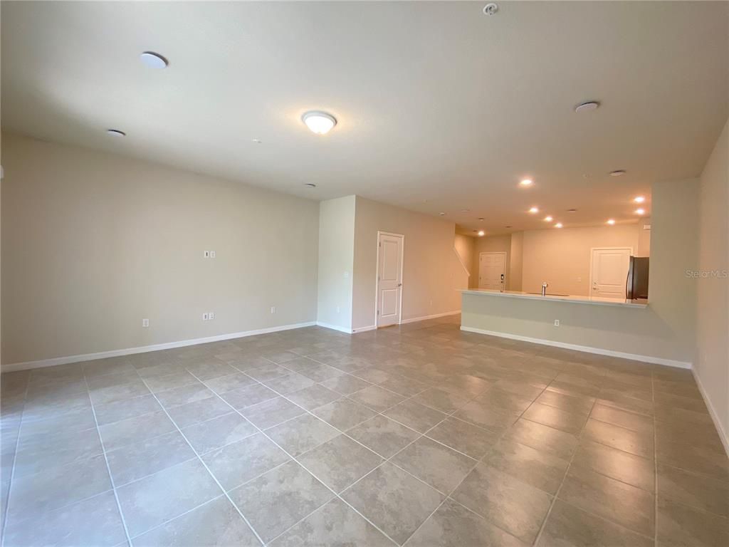 Empty room, Interior, Kitchen, Recessed Lighting