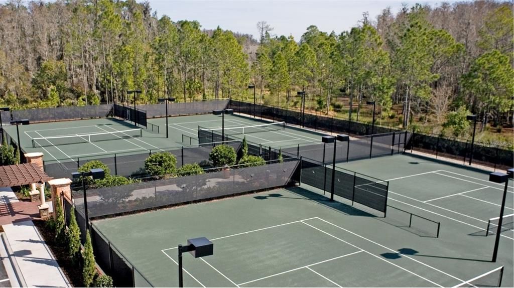 Exterior, Tennis Courts