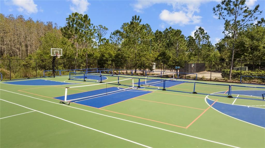 Exterior, Tennis Courts